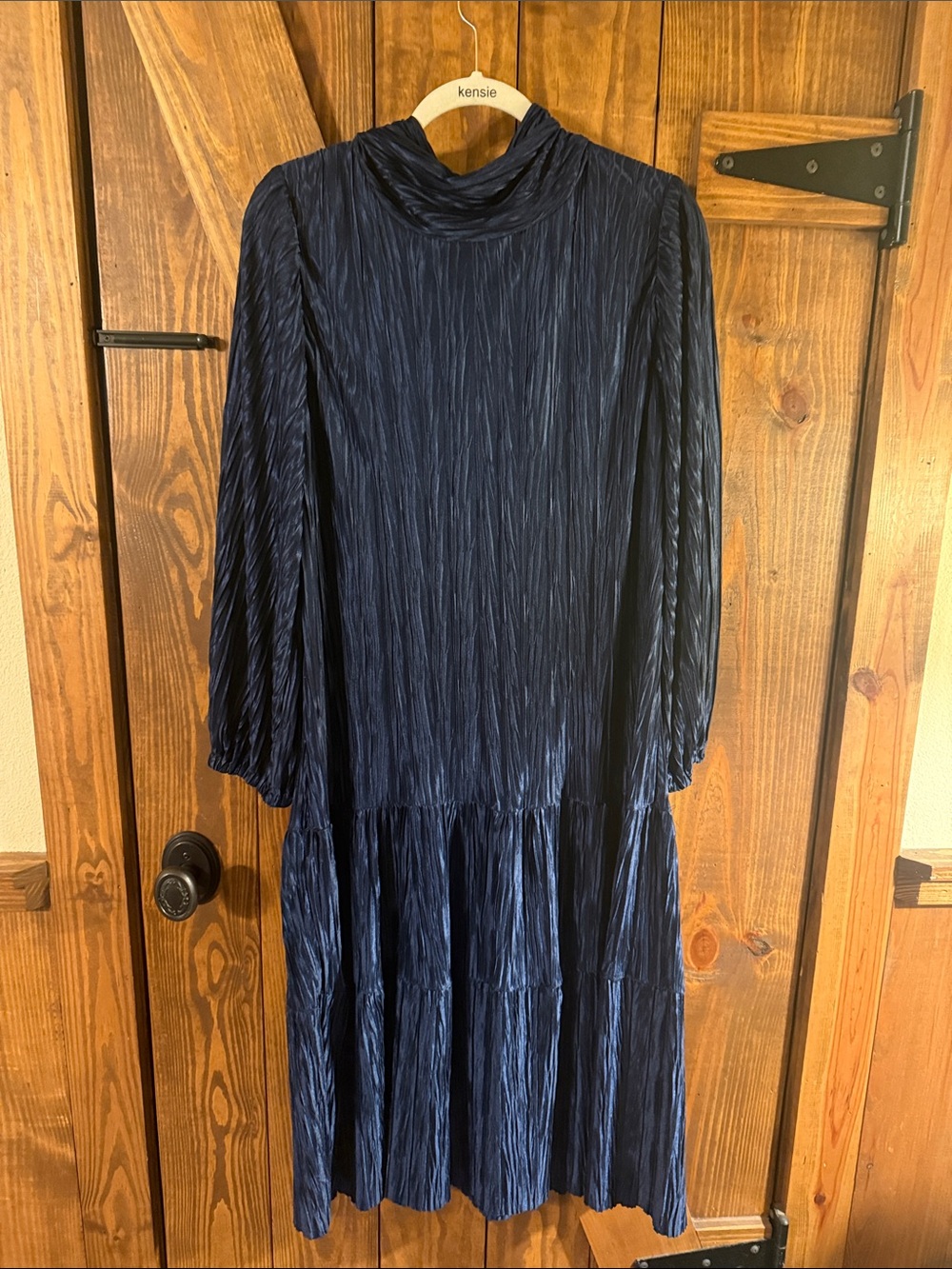 kensie Navy Textured Long-Sleeve Tiered Midi Dress